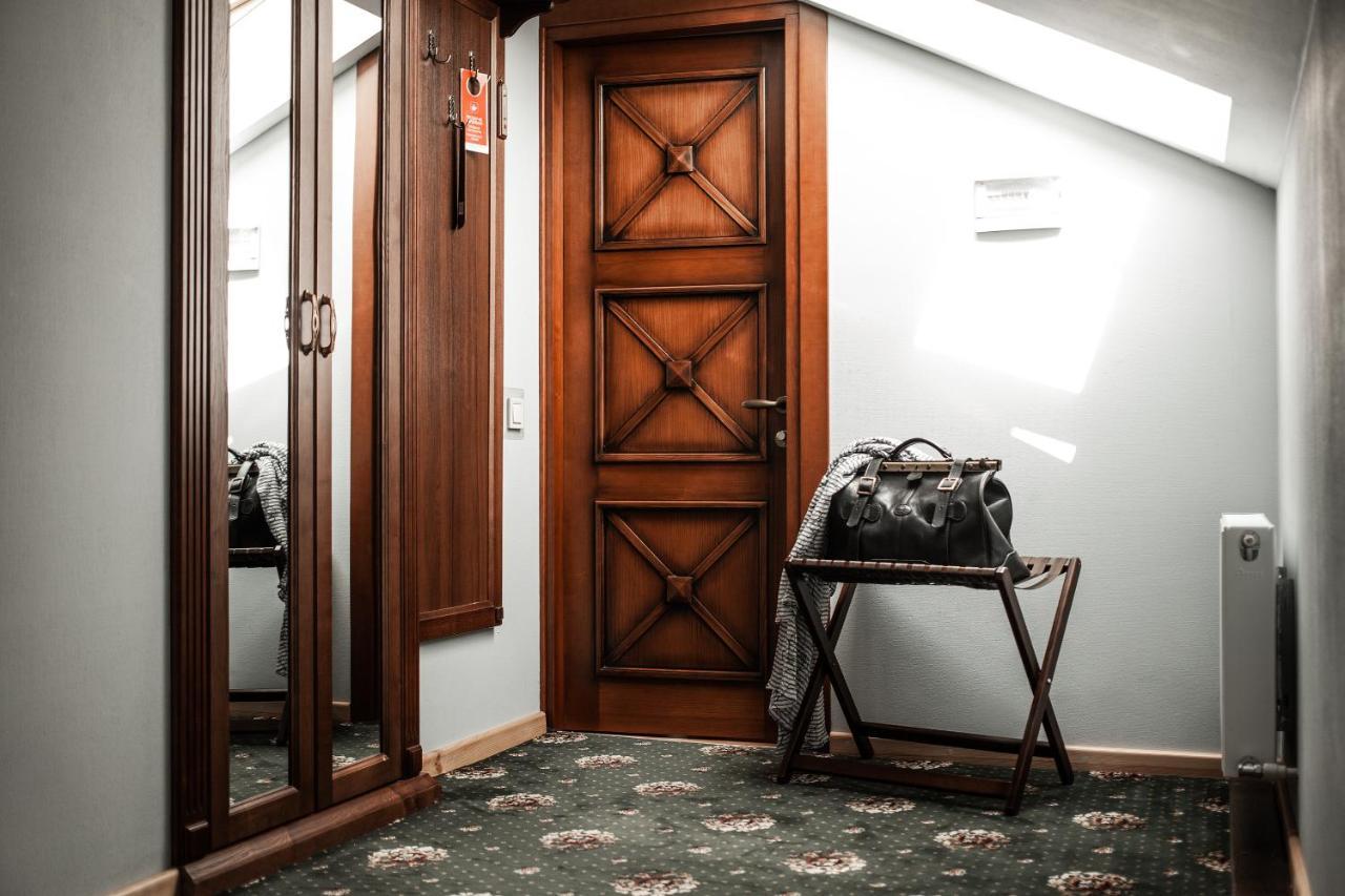 Ekaterinoslav Hotel Dnyipropetrovszk Kültér fotó